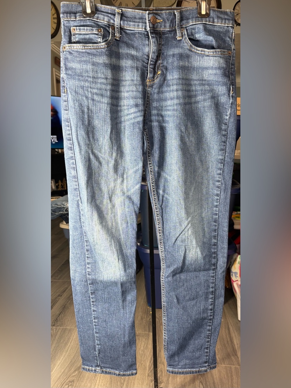 Banana Republic Denim Jeans in Medium Blue with Tan Stitching Size 8/29 EPC - Picture 1 of 7